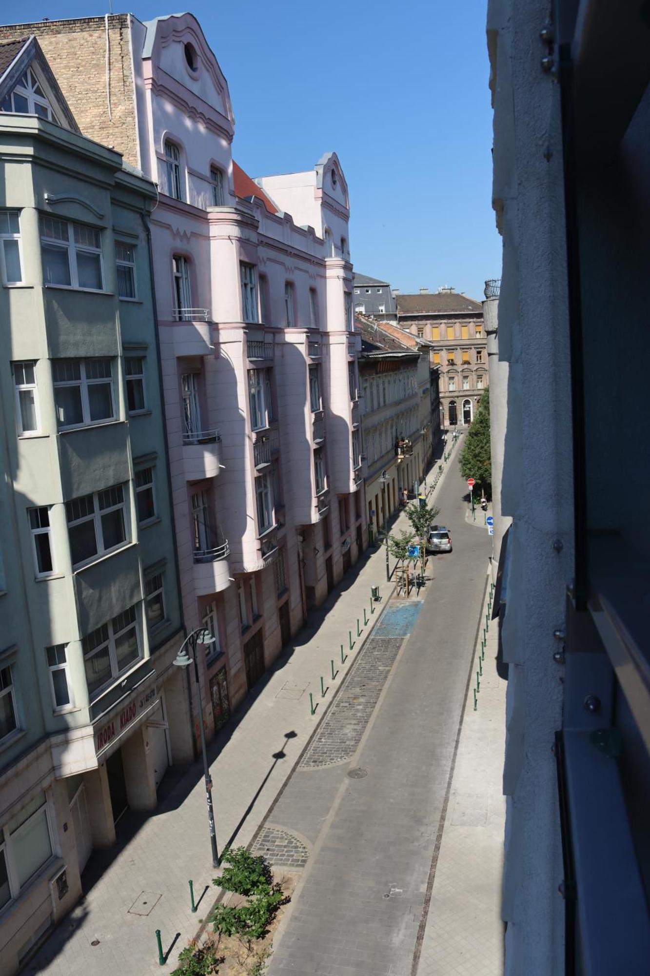 Downtown Cube Apartment بودابست المظهر الخارجي الصورة